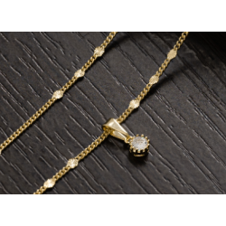 Zirconia Pendant – Timeless Elegance in Every Detail