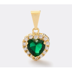 Heart Pendant with Green Stone – A Touch of Elegance | Manoa 💚✨